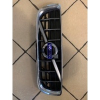 Volvo v70 08 - 13 решетки радиатора оригинал