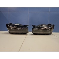 Комплект фар Geely Monjaro KX11 2021- 7051047300