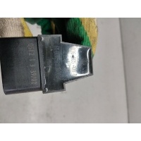 Катушка зажигания Volkswagen Polo 2003 036905100b