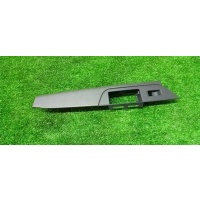 подлокотник VW Touareg 2010-2014 2014 7P6868140D
