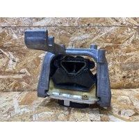 подушка крепления двигателя Volkswagen Passat B8 2016 3Q0199262J