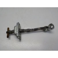 Ограничитель двери Suzuki Grand Vitara (2005 - 2015) 8181065J01