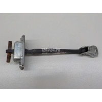 Ограничитель двери Suzuki Grand Vitara (2005 - 2015) 8181065J01