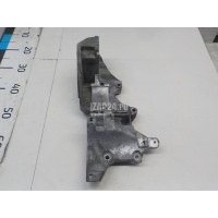 Кронштейн генератора VAG Fabia (2007 - 2015) 03L903139Q