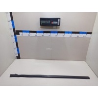Накладка стекла переднего правого Ford Focus II (2008 - 2011) 1738095