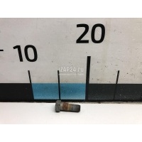 Болт Hyundai-Kia Carnival (2005 - 2014) 581514D000