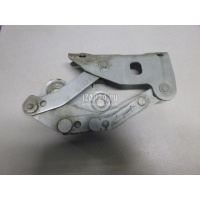 Петля капота правая Land Rover Range Rover III (LM) (2002 - 2012) BKB760042