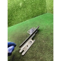 Петля капота правая Mazda 626 GE 1997