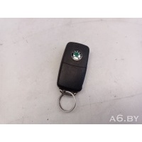 Ключ Skoda Rapid 2012 3T0837202C