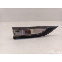Повторитель передний правый Volkswagen Transporter T6 2015 7E0949102
