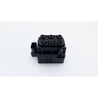 Блок клапанов пневмоподвески Volkswagen Touareg NF 2014 7P0698014, 7P0698014B