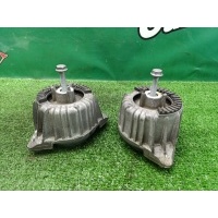 Подушки двигателя Mercedes-Benz E W212 2013 A2122407217
