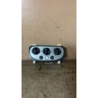 Блок управления отопителем Clio II/Symbol (дорест) Nissan 7701049073 7701049073