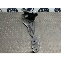 Кронштейн фары Mercedes C/W204 2006-2015 A2046200291
