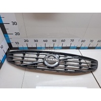 Решетка радиатора Volvo V60 (2011 - 2018) 31333834