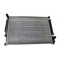 Радиатор audi a6 avant 4b5 , c5 2.5 97 - 05