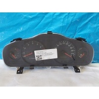 Спидометр часы hyundai санта fe 2.4 b 2004 - 61300h