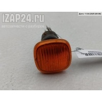Повторитель поворота правый Audi A4 B5 (1994-2001) 1996 4D0949101