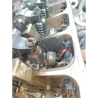 Форсунка Volkswagen Passat 2002 038130073BA