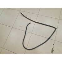 Уплотнитель проема двери передний правый Kia Spectra 2000-2011 2007 0K2A158770A
