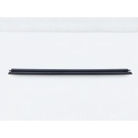 Уплотнитель стекла двери Volkswagen Touareg NF 2014 7P0839471C