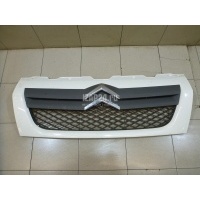 Решетка радиатора Citroen-Peugeot Jumper 250/290 2006 7804S8