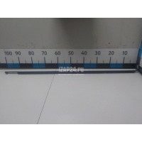 Накладка стекла переднего правого Toyota Land Cruiser (150)-Prado 2009 7571160071