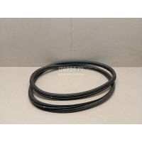 Уплотнитель стекла двери Toyota Land Cruiser (150)-Prado 2009 6788260090