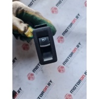 Кнопка стеклоподъемника заднего правого Volkswagen Passat 2008 1T0959851, 5K0959855