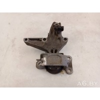 Подушка крепления двигателя Renault Megane 3 2012 326E28C