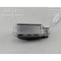 Фонарь салонный (плафон) Volkswagen Phaeton 2003 4B0947415A