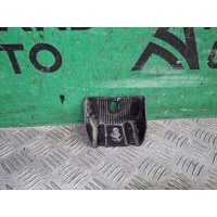 Кронштейн панели передней нижний Volkswagen Transporter T6 2015-нв 7E0805731B, 5