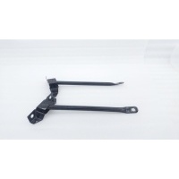 Кронштейн двери Land Rover Discovery sport L550 2017 LR063774, LR063773