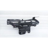 Кронштейн порога Land Rover Discovery sport L550 2017 LR094018, FK72101184AE
