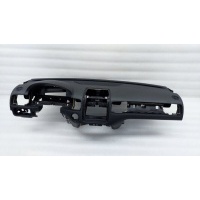 Торпедо Volkswagen Touareg NF 2014 7P1857003GHR2, 7P1857003G