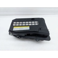 Корпус АКБ Volkswagen Touareg NF 2014 7P0801283, 7L0864643B