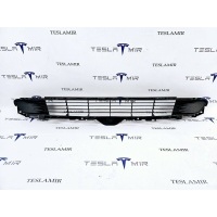 Заглушка (решетка) в бампер Tesla Model 3 2022 1085927-00,1516848-00