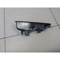 Накладка блока управления стеклоподъемниками Renault Scenic III (2009 - 2015) 829500008R