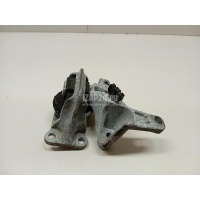 Опора двигателя правая Renault Scenic III (2009 - 2015) 112100014R