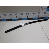 Уплотнитель стекла двери Hyundai-Kia Solaris (2010 - 2017) 832411R0004X