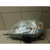 Фара левая Toyota Hilux (2005 - 2015) 811500K180