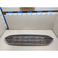 Решетка радиатора Ford Focus III (2011 - 2019) 1883657
