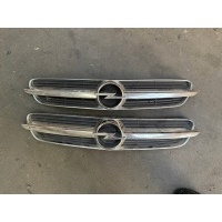 Решетка радиатора opel vectra c