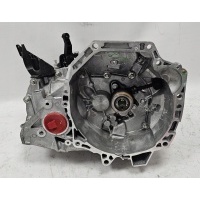 Новая оригинал кпп renault / dacia - 320100993r