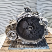 КПП механическая (МКПП) Volkswagen Passat B7 2012 NFN,02Q300048HX