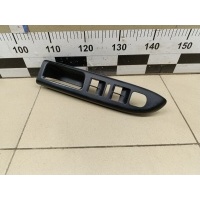Накладка блока управления стеклоподъемниками VW Golf V Plus 2005-2014 5M1867371C81U