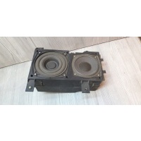 Сабвуфер динамик volvo v40 30858461