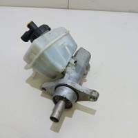 Цилиндр тормозной главный Renault Lada Largus 2012 6001551314