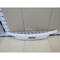 Накладка двери багажника Chrysler Grand Cherokee (WK2) 2010 6KL53GW7AA
