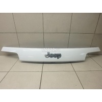 Накладка двери багажника Chrysler Grand Cherokee (WK2) 2010 6KL53GW7AA